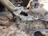 BMW F10 SAĞ ÖN PODYA ŞASE