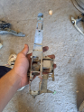 208 kapi kolu braketi ic sag