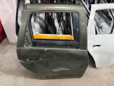 Oto Çıkma Parça / Dacia / Duster / Kaporta & Karoser / Sağ Arka Kapı / Çıkma Parça 