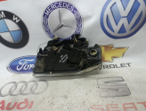 Oto Çıkma Parça / Audi / A4 / Far & Stop / Sağ Ön Far / Çıkma Parça 