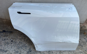 TESLA MODEL Y KAPI SAĞ ARKA