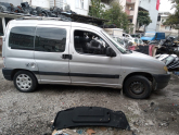 PEUGEOT PARTNER ( 2000 ) SAĞ ÖN KAPI ORJINAL ÇIKMA