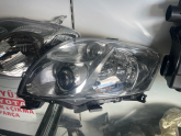 Toyota auris sağ sol far çıkma orjinal parça