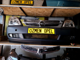 ÖZMEN OPEL VECTRA C ÖN TAMPON SAĞ SOL FAR SİS PANJUR IZGARA