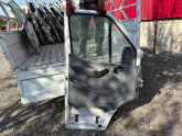 Oto Çıkma Parça / Mercedes / Sprinter / Kaporta & Karoser / Sol Ön Kapı / Çıkma Parça 