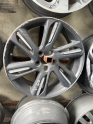 Volvo v40 çelik jant 1.adet (çizik)