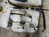 RENAULT 19 SAĞ ARKA KAPI LASTİĞİ VE FİTİLİ ORJİNAL ÇIKMA