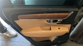 Oto Çıkma Parça / Volvo / S90 / Kaporta & Karoser / Sağ Arka Kapı / Çıkma Parça 