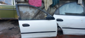 Çıkma mazda familia sağ ön kapı