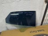Ford Puma sağ arka kapı camı