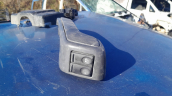 Renault 19 sag on kapi ic kolu yedek parça