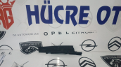 CİTROEN C3 AİRCROSS ÖN SOL KAPI DİREK BAKALİTİ YQ00060580
