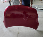 SUZUKİ SWİFT KIRMIZI MOTOR KAPUTU ORJINAL LOKALLİK