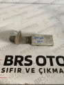8D0807330C  AUDI A4 ÖN TAMPON DEMİRİ BAĞLANTI DARBE EMİCİ