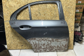 MERCEDES E SERİ W213 KAPI SAĞ ARKA