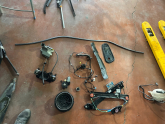3059983C AUDİ A5 SOL ÖN KAPI İÇİ MALZEMELERİ