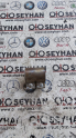 1K0253141T Skoda Octavia 2021 egzoz arka kelepçesi