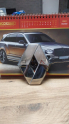 68900021R ORJ RENAULT MEGANE3 ÖN PANJUR ARMA AMBLEM