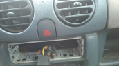 renault kangoo dörtlü düğme