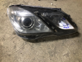 Mercedes 212 kasa sağ zenon far