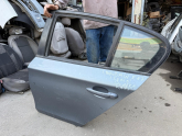 Oto Çıkma Parça / BMW / 1 Serisi / Kaporta & Karoser / Sol Arka Kapı / Çıkma Parça 