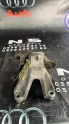 AUDI A4 A5 8K0199307BH MOTOR KULAK BRAKETİ