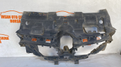 Renault Megane 4 Ön Panjur plastiği 620360534R