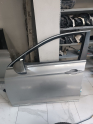 Passat B8 sol ön kapı hatasız boyasız