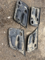 Oto Çıkma Parça / Renault / Megane / Mekanik / Kapı Döşemesi / Çıkma Parça 