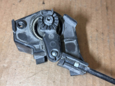 AUDİ A6 05-11 KAPUT AÇMA KOLU BRAKETİ ALT 4F1823633B