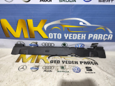 VOLKSWAGEN AMAROK 2020-2025  RADYATÖR ÜST KAPAK