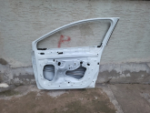 Oto Çıkma Parça / Renault / Clio / Kaporta & Karoser / Sağ Ön Kapı / Çıkma Parça 