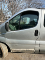 RENAULT TRAFİC SOL ÖN KAPI