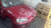 Peugeot 106 kaput arması orijinal