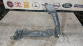 2017-2022 LAND ROVER VELAR SAĞ FAR YUVA SACI