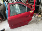CİTROEN XSARA SOL ARKA KAPI ÜÇGEN PLASTİĞİ ORJİNAL ÇIKMA