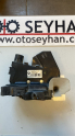 805034436R renault megane 4 sol ön kapı kilidi
