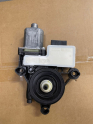 5Q0959812D Skoda Octavia Arka Sağ Cam Motoru (2013/2020)
