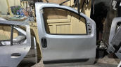 PEUGEOT BİPPER SAĞ ÖN KAPI ORJİNAL ÇIKMA GRİ RENK TEMİZ ÜRÜN
