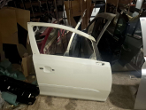 ÖZMEN OPEL CORSA D ÇIKMA SAĞ ÖN KAPI BEYAZ