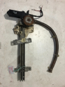 Mazda 323 Sol Arka Kapı Cam Krikosu