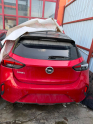 OPEL CORSA F BAGAJ KAPAĞI DOLU HATASIZ KIRMIZ RENK