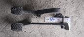 BMW 3.18 PEDAL TAKIMI