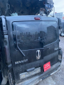 Trafic arka bagaj kapakları