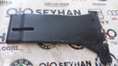 8K0819802 Audi A4 2014 sağ ön ayak altı havalandırma kanalı