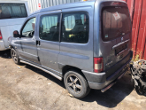 Oto Çıkma Parça / Citroen / Berlingo / Kaporta & Karoser / Sol Ön Kapı / Çıkma Parça 