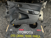 Clio 4 Sağ ön Kapı Döşemesi Orjinal Çıkma