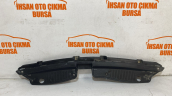 Hyundai i20 2012-2015 motor kaput ön cam arası plastik ızgarası