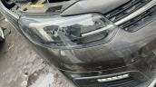 OPEL ZAFİRA SAĞ FAR DAHİL ÖN SET KONUK OTO