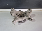 MERCEDES C SERİ W206 SAĞ ARKA TAŞIYICI A2063570200